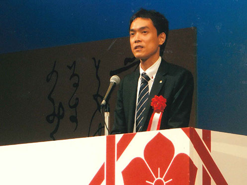 北九州龍馬会 会長 岡 信太郎